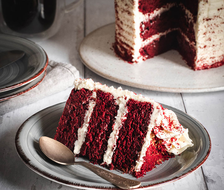 Vegan Red Velvet Amaretto Cake